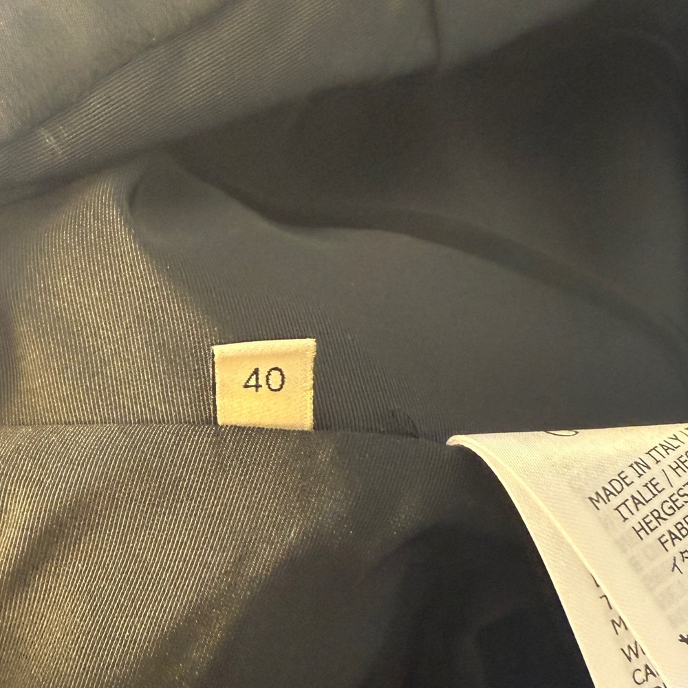 NWT Gucci Fluted-Cuff ruffles Midi Dress in Black Silk - Picture 7 of 8